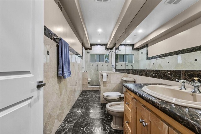 Building Photo - 876 Harrington Rd