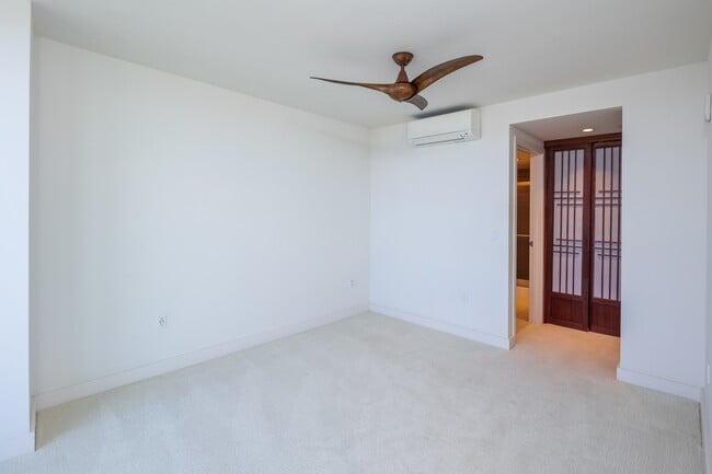 Building Photo - 600 Ala Moana Blvd