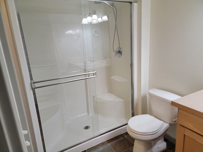 Building Photo - COMING SOON !!! 3 Bed 2 Bath 1500 Sq/Ft home just 10 minutes west of Spokane