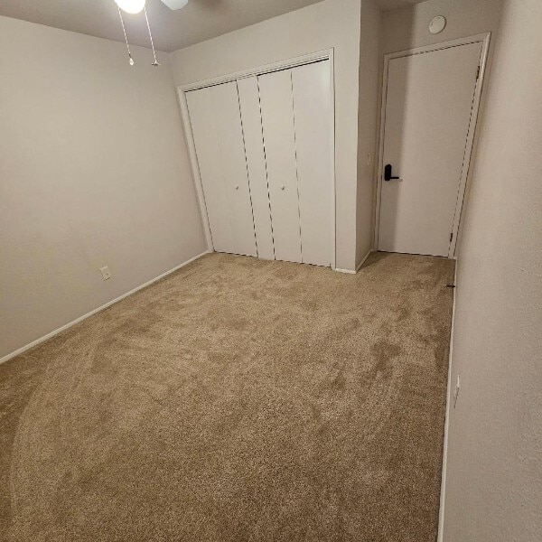 Building Photo - 12370 SW 121st Ave