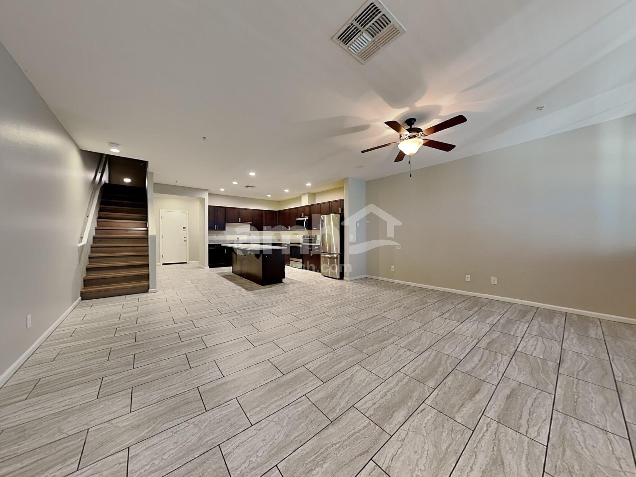 Building Photo - 20715 W Thomas Rd