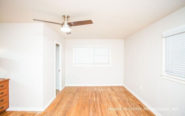 Building Photo - 3212 36th St