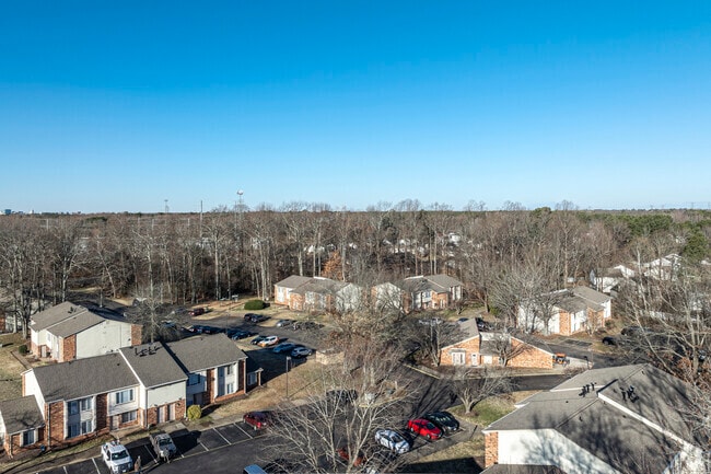 Building Photo - Country Place Apartments