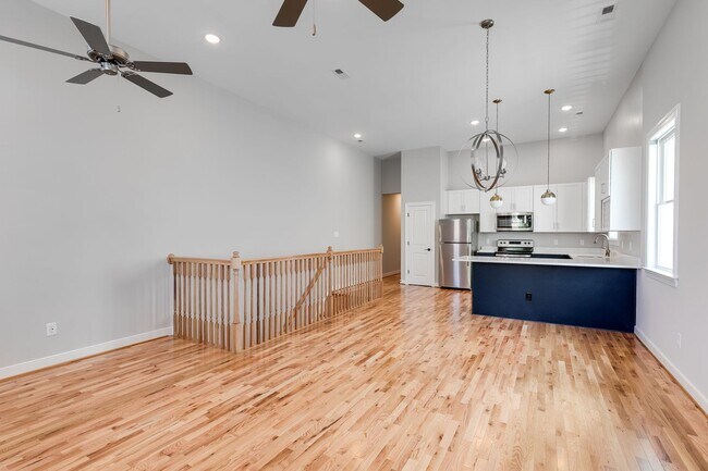 Building Photo - 1131 N 29th St