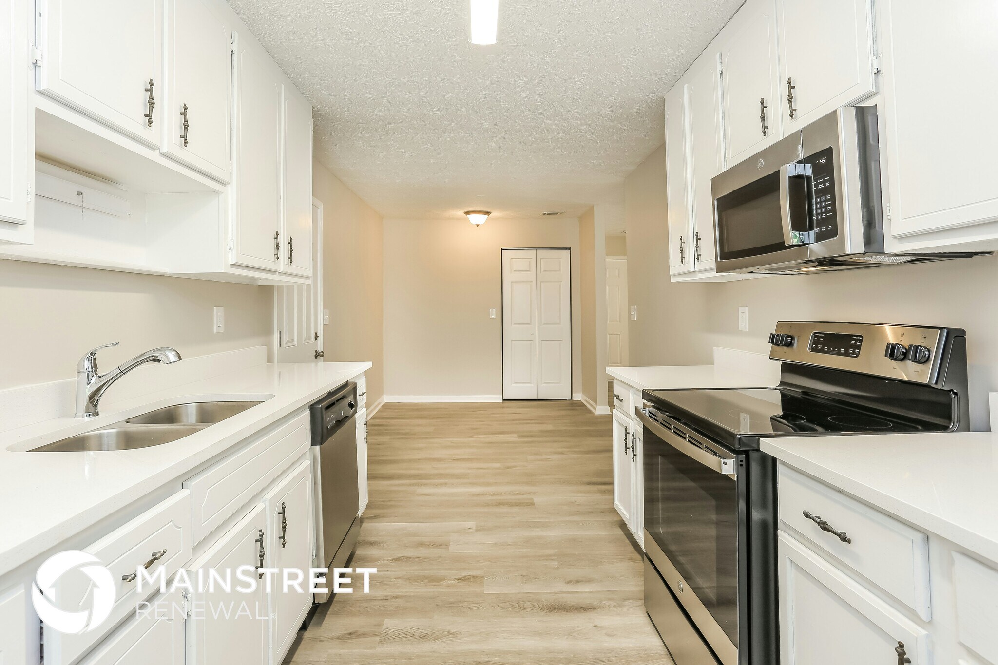 Building Photo - 11011 Highridge Ct