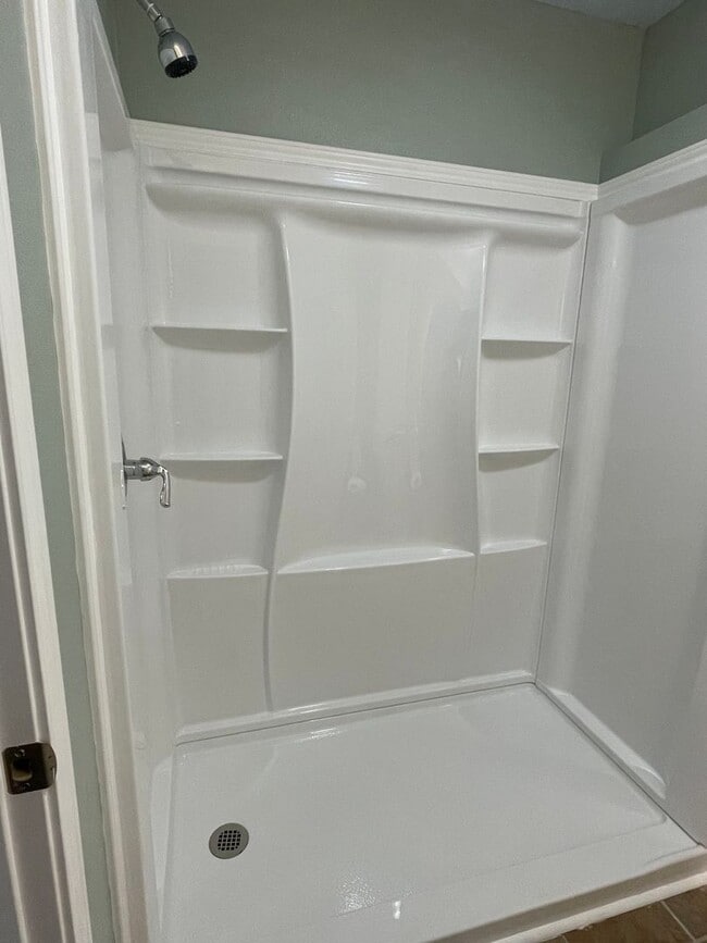 Building Photo - Cute 2/1 House in West Lampasas