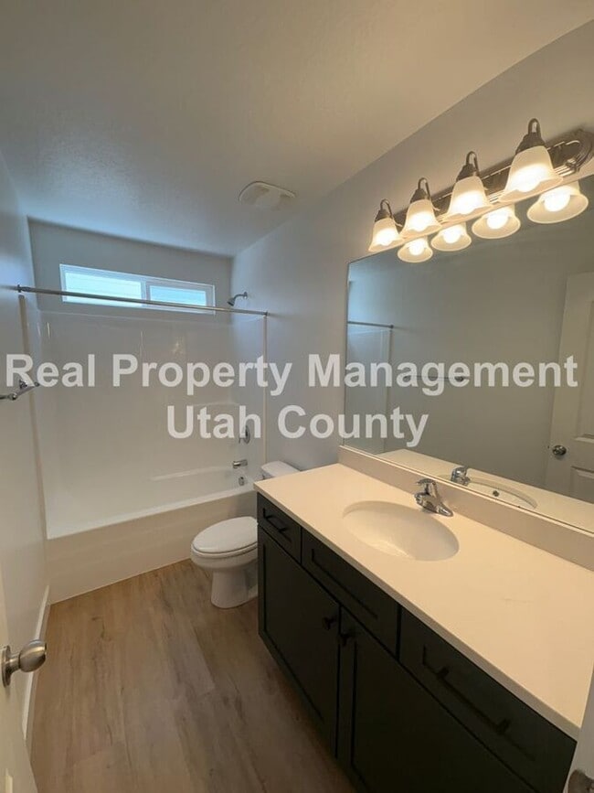 Building Photo - 2034 N 4100 W