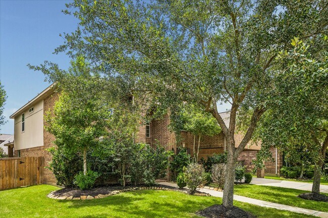 Building Photo - 10603 Hollowback Dr