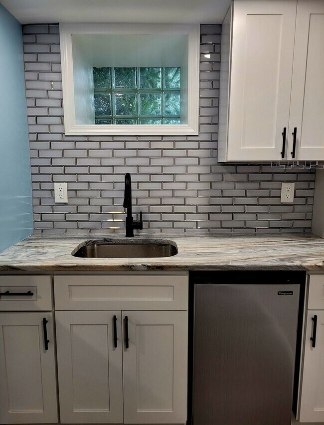 Building Photo - Newly Renovated Mt. Airy Corner Home — Hig...