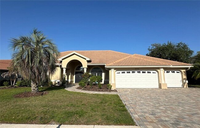 Primary Photo - 2679 Saddlewood Ln