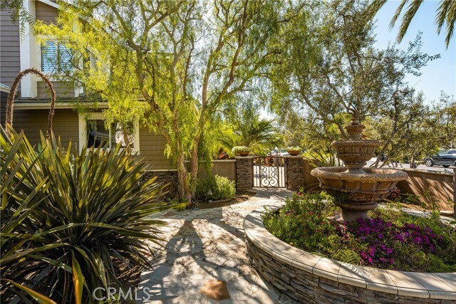 Building Photo - 2281 Orchard Dr