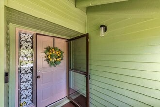 Building Photo - 4114 Pinelake Ln