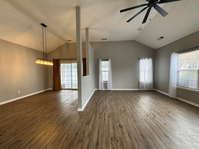 Building Photo - 4228 Hampton Ridge