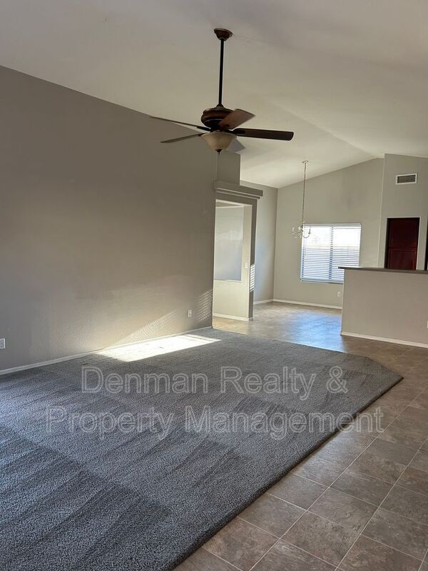 Building Photo - 1872 St David Ct