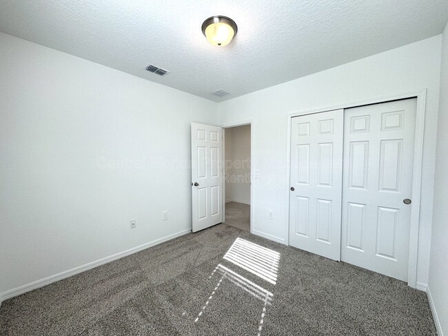 Building Photo - 3201 Viceroy Ct