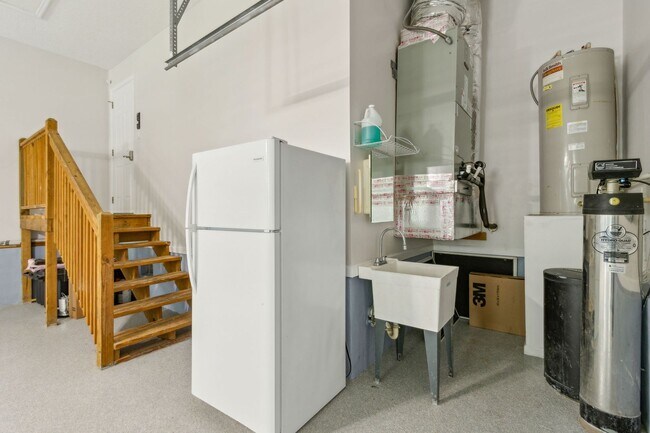 Building Photo - Coastal Luxury Meets Modern Efficiency – 4...