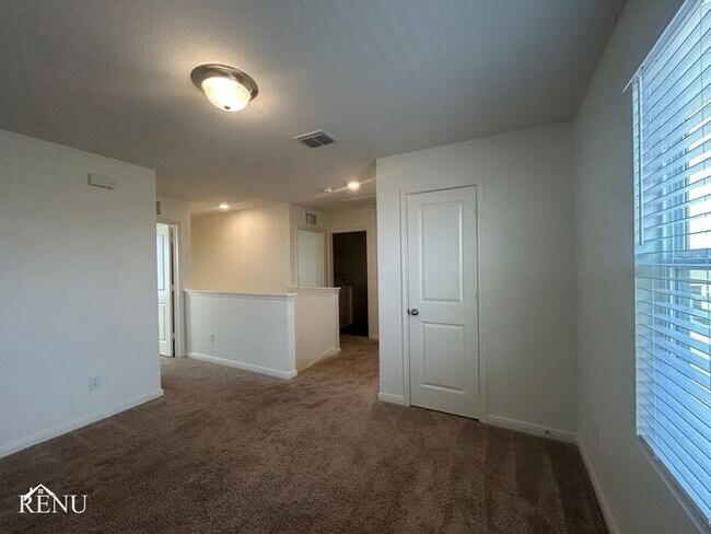 Building Photo - 5030 Firefly Hls