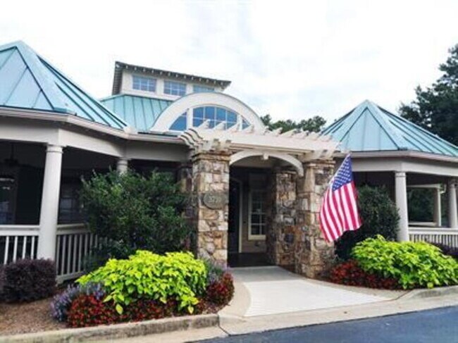 Building Photo - 236 Flagstone Way