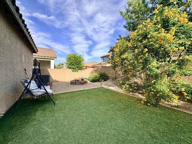 Building Photo - 10728 E Sanctuary Ridge Ln