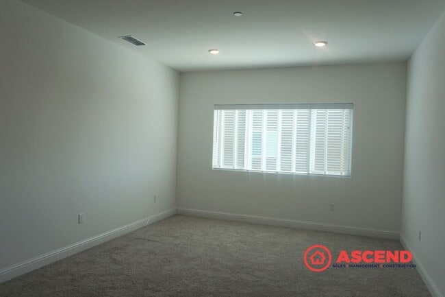 Building Photo - Gorgeous Home in Gossamer Grove!