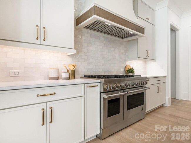 Building Photo - 1511 Cavendish Ct