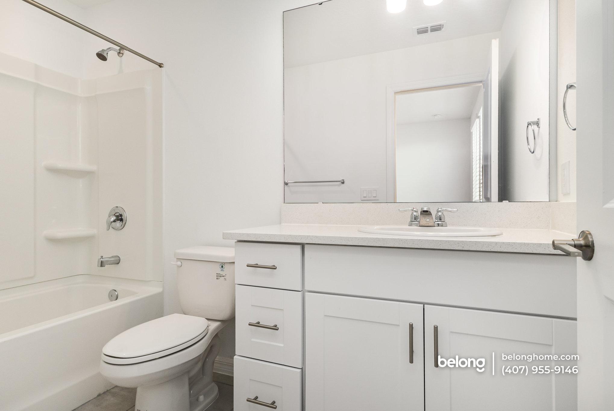 Building Photo - 2037 Viewfinder St