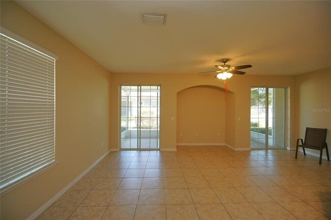 Building Photo - 7001 Interbay Blvd