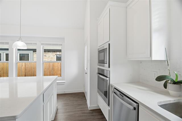 Building Photo - 3910 Rochelle Ln