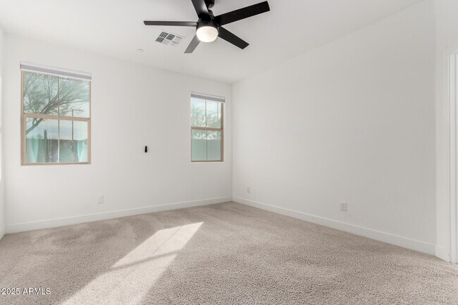 Building Photo - 12399 W Forest Pleasant Pl