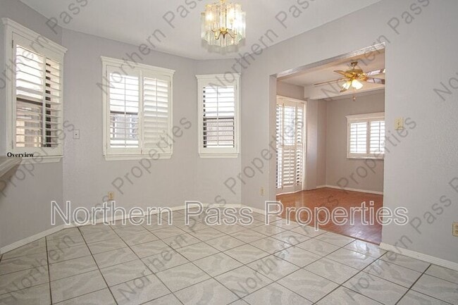 Building Photo - 1832 Dean Jones Dr