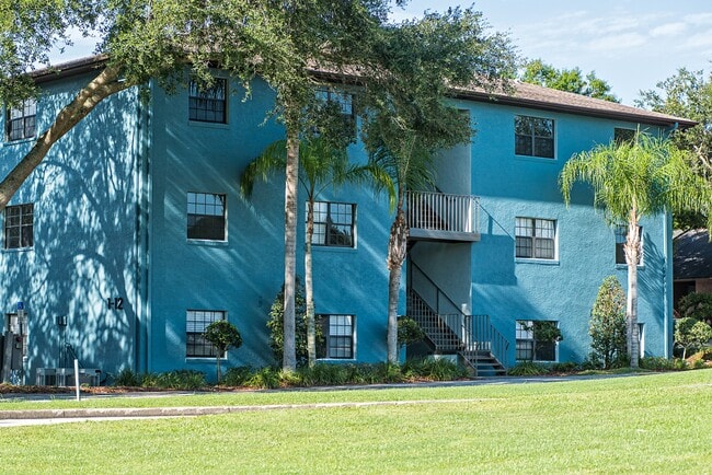 Floorplan - Woodland Heights Apartments