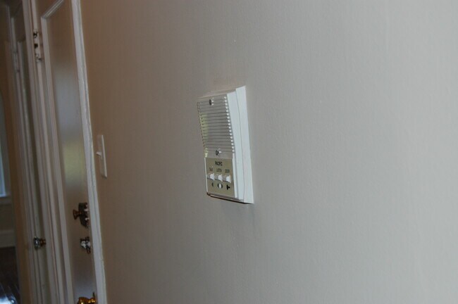 HALL WITH INTERCOM - 2011 W Fargo Ave