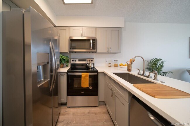 Building Photo - Convenient 1 Bedroom Close to Everything