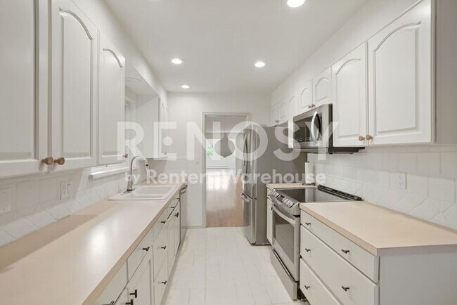 Building Photo - 5 Bed 3 Bath in Greenwood Village Colorado | AVAILABLE NOW