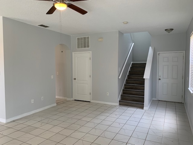 Building Photo - 1803 Royal Ridge Dr