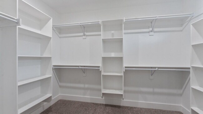 Building Photo - "Lovely 3-Bed Oasis with Granite Touches &...