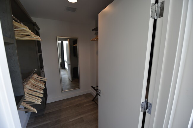 Custom built walk in closet - 1231 Surrey Ln