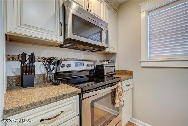 Building Photo - 169 Wharfside Dr