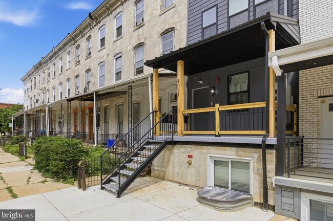 Building Photo - 4021 Brown St