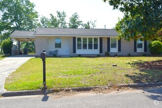 Building Photo - 1022 Oakdale Rd