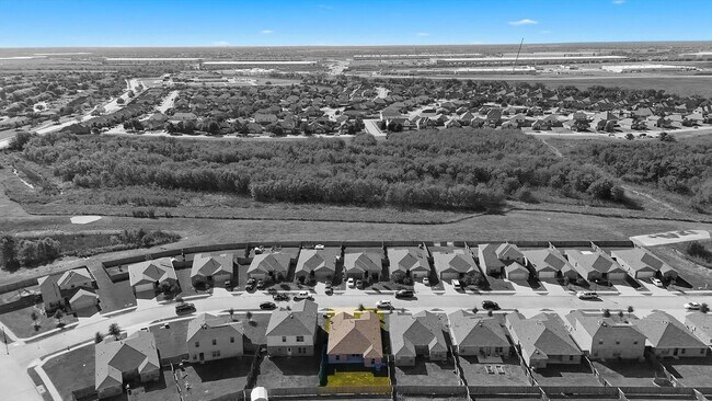 Building Photo - 4306 Cat Tail Wy