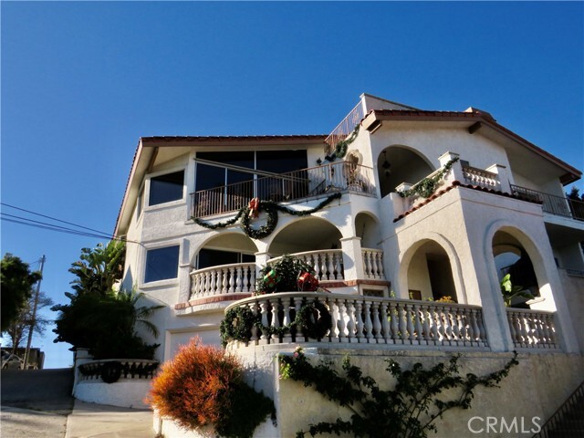 Building Photo - 3935 Bluff Pl