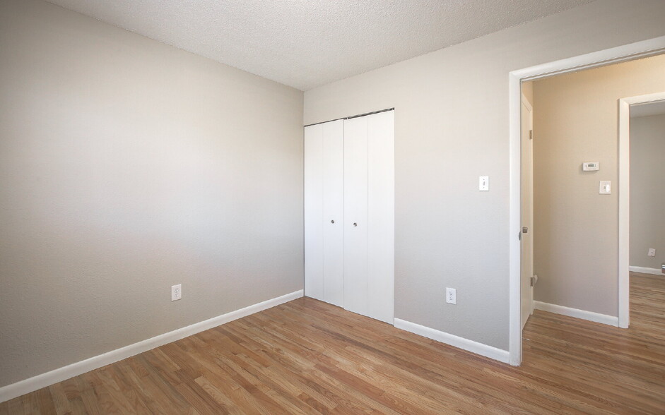 Building Photo - 3-Bedroom Home with Garage and Fenced Yard...