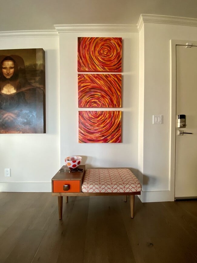 Building Photo - 420 Melrose Condominiums ~ Capitol Hill