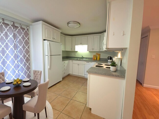 Building Photo - 80 A Washington Park Dr