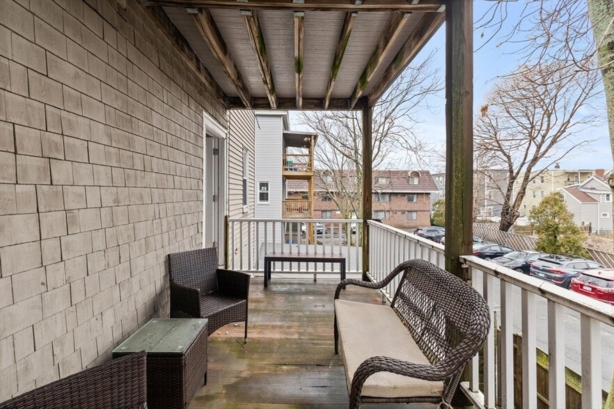 Building Photo - 102 Grant St