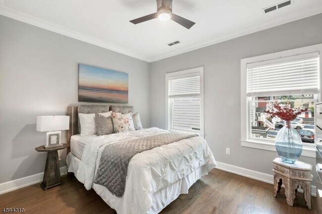 Building Photo - 409 Westfield Ave