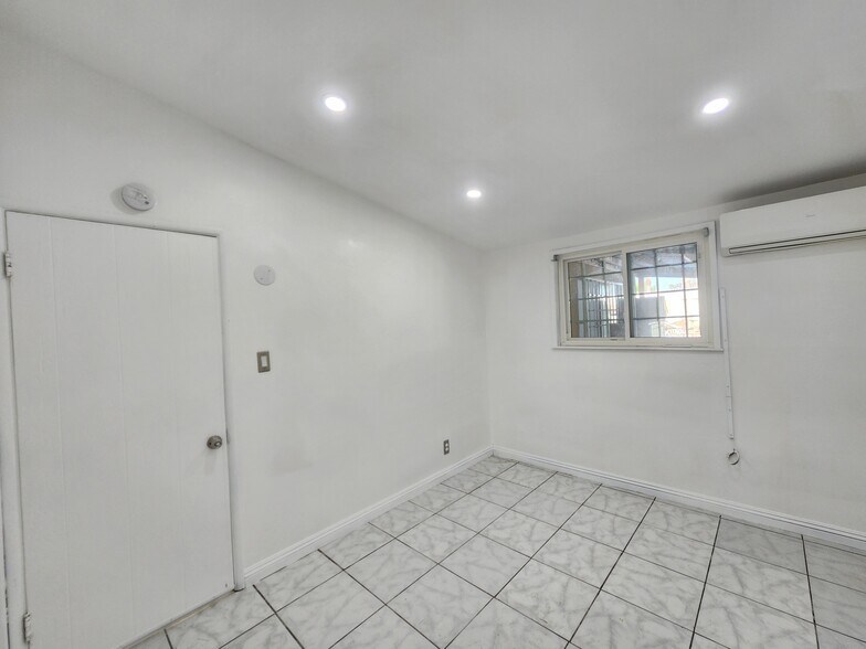 Bedroom #2 - 12402 Darnell St