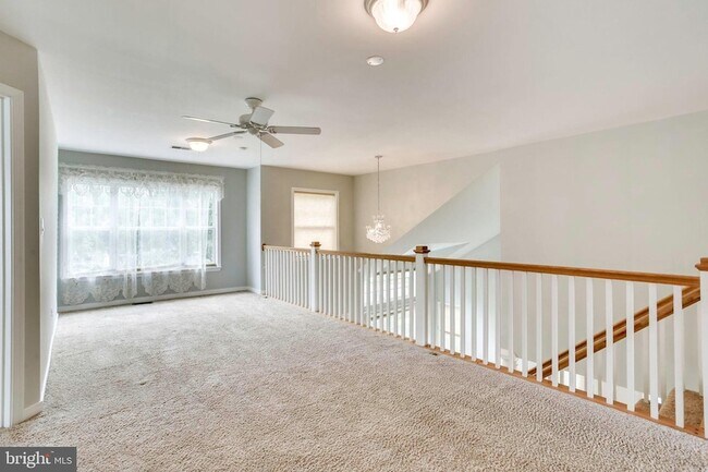 Building Photo - 26161 Rachel Hill Dr