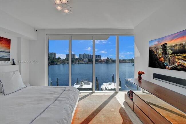 Building Photo - 400 Sunny Isles Blvd